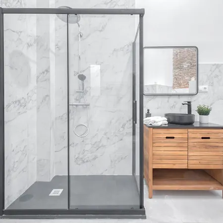 Apartamento De Diseno Nuevo En Zona Centrica 3hab 2banos