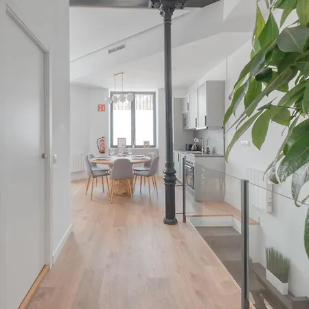 De Diseno Nuevo En Zona Centrica 3hab 2banos Apartamento Madrid