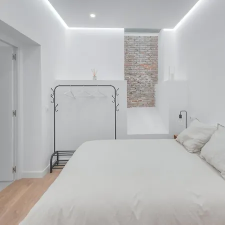 De Diseno Nuevo En Zona Centrica 3hab 2banos Apartamento *