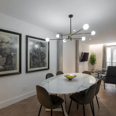 House Of Arts - La Latina Apartment