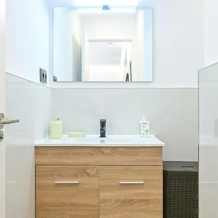 For Rentalas Temporary Two Bedroom Boy5b Apartment Madrid