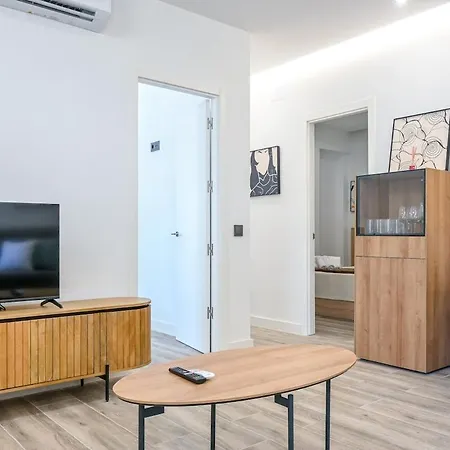 Apartment For Rentalas Temporary Two Bedroom Boy5b Madrid