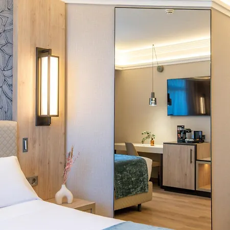 Hotell Vp Sognio Metropolitano 4*