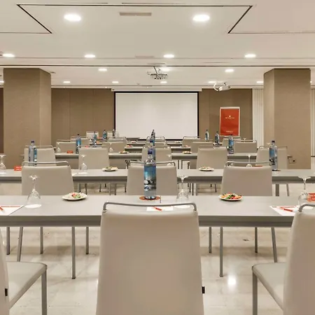 Otel Nh Collection Colon 4*