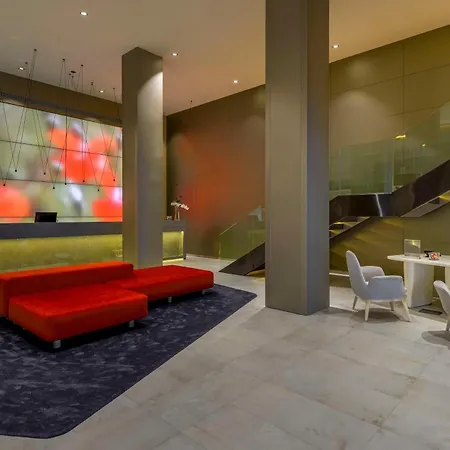 Otel Nh Collection Colon