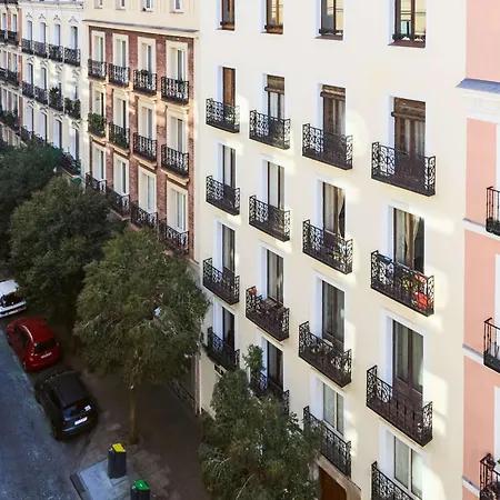 Ibis Styles Centro Maravillas 2*