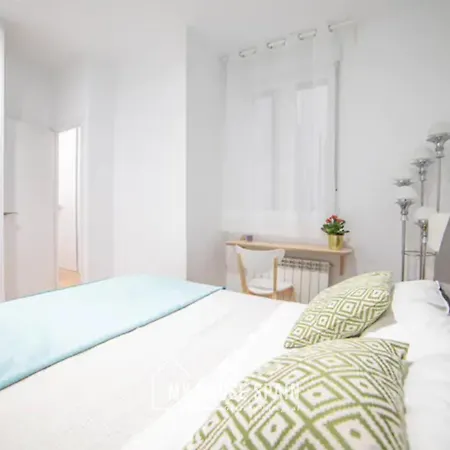 Apartment Myhousespain - Vacacional Piso De Lujo En Lavapies *