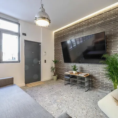 Apartment Exclusivo Totalmente Reformado