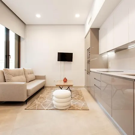 Newmad En Apartment