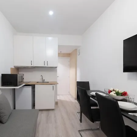 Apartment Larga Noviciado Centro Madrid