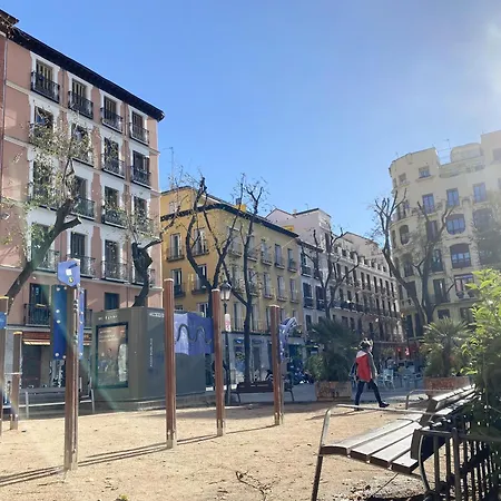 Petit Estudio En , Centro, 2 Pax, Wi-fi & Tv *