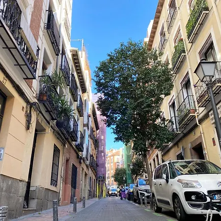 Apartment Petit Estudio En , Centro, 2 Pax, Wi-fi & Tv *