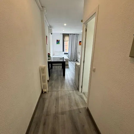 Estudio En Callao, 4 Personas * Madri