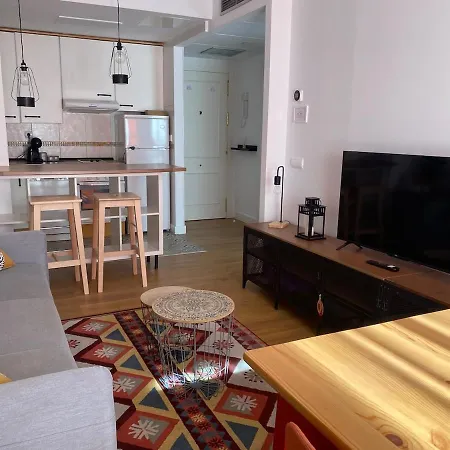 Aeropuerto - Ifema 2 Apartamento *