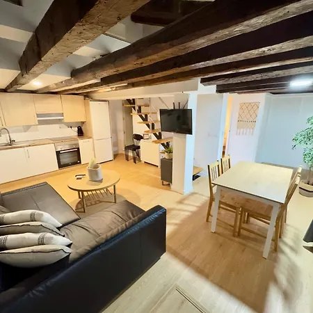 Apartment Hermoso En -