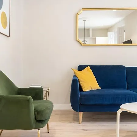 Apartment Modern, Brand-new For 4 In Letras - Huertas