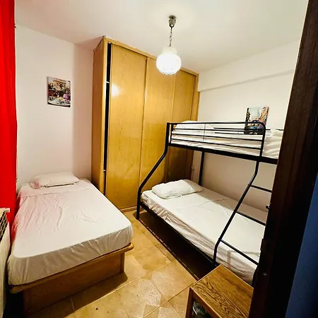 Apartment Punta Me In Downtown Madrid