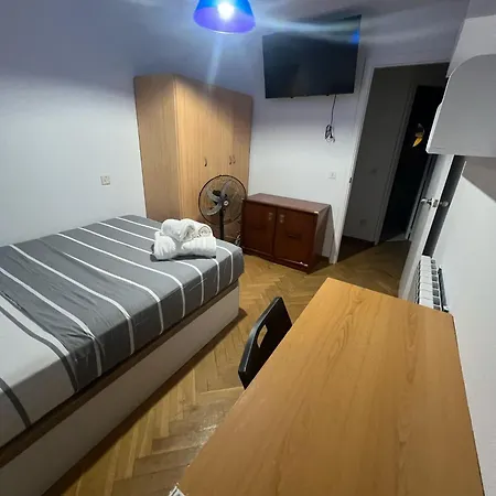 Guest house Solestar Vallecas