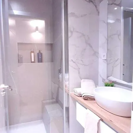 Suits Recien Reformadas Marques De Vadillo Apartment Madrid