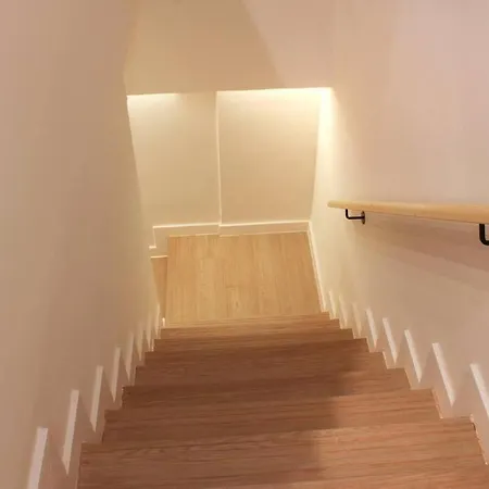 Oasis Urbano En El Corazon Financiero / Castellana Apartment