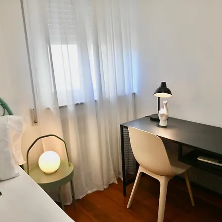 Apartment For Vivienda Temporal De Cuatro En Arganzuela Man102