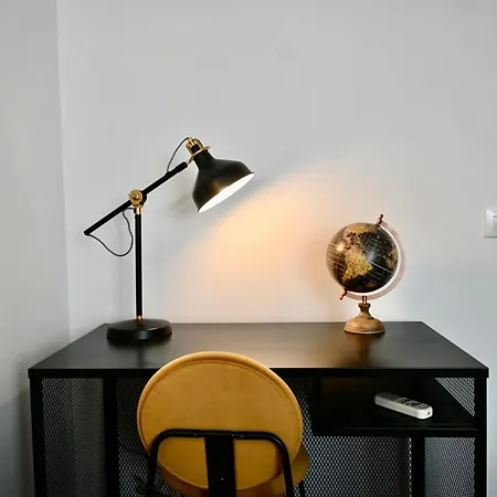 For Vivienda Temporal De Cuatro En Arganzuela Man102 Apartment *