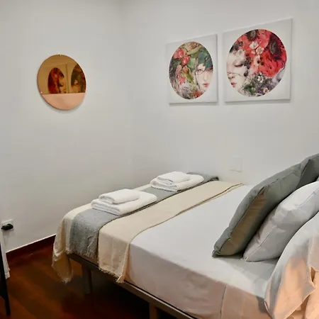 Apartment For Vivienda Temporal De Cuatro En Arganzuela Man102 Madrid
