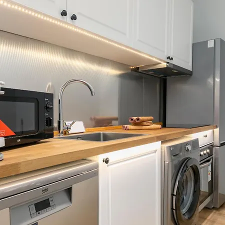 Apartmanhotel H-a Quo 3*