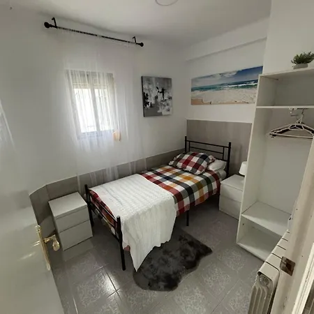 Apartamento Ifema, Dehesa De La Villa, Plaza Castilla, Ciudad Universitaria, Hospitales La Paz, Cuatro Caminos