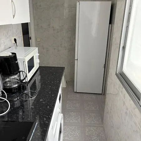 Ifema, Dehesa De La Villa, Plaza Castilla, Ciudad Universitaria, Hospitales La Paz, Cuatro Caminos Apartamento