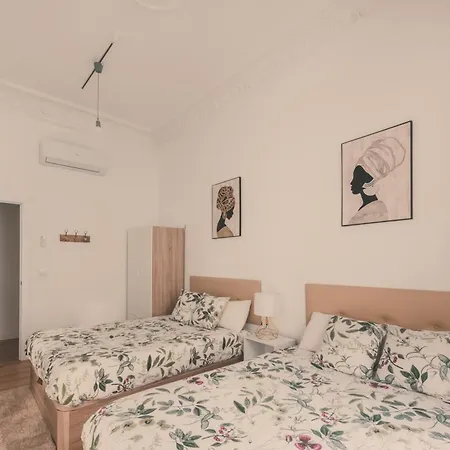 Apartamento 8 Rooms, 6 Bathrooms Over Gran Via Street
