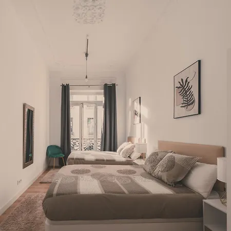 Apartamento 8 Rooms, 6 Bathrooms Over Gran Via Street