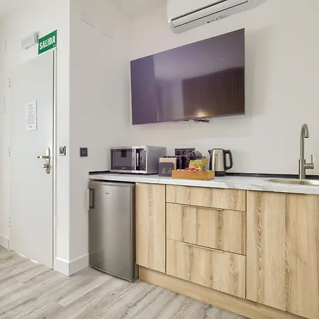Dobo Homes - Pe230 Apartment Madrid