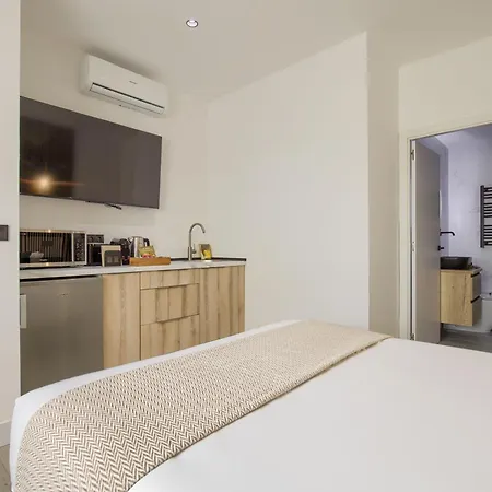Dobo Homes - Pe230 *