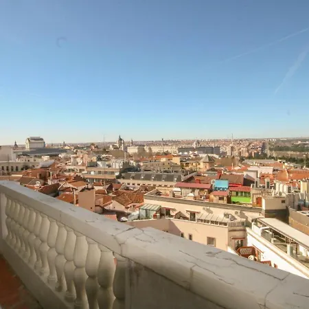 Con Terraza Al Palacio Real Apartment *