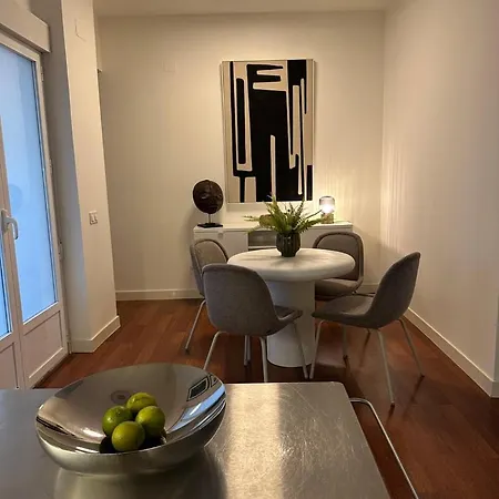 Stylish & Cozy 1br Steps From Royal Palace | By Airnest Madrid