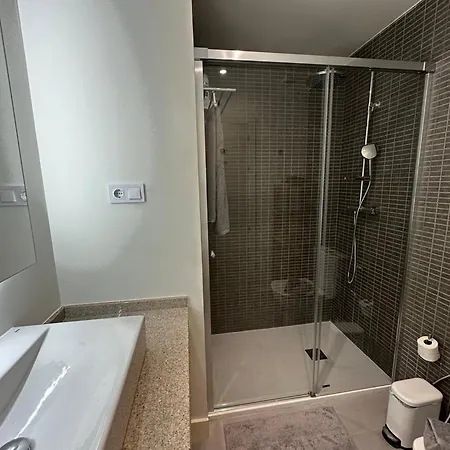 Stylish & Cozy 1br Steps From Royal Palace | By Airnest Apartment
