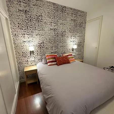 Apartment Stylish & Cozy 1br Steps From Royal Palace | By Airnest Madrid