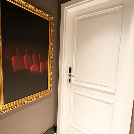 L&h Callao Selection Adults Only Guest house Madrid