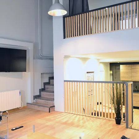 Amplio Prosperidad Apartment *