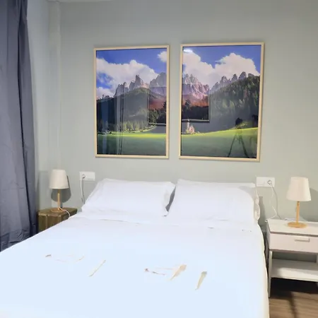 Amplio Prosperidad Apartment