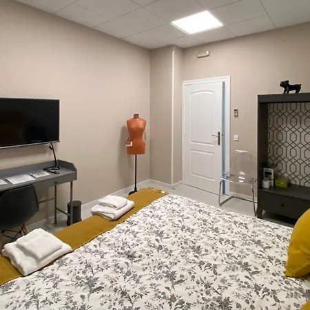 Comfortable For 2 People - 1 *