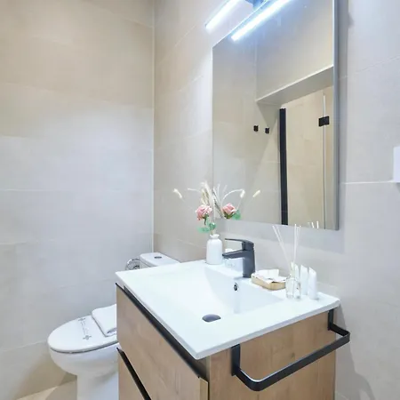 Lovely - Completo En Excelente Ubicacion En Apartment Madrid