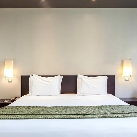 Aparthotel Viena Plaza De Espana
