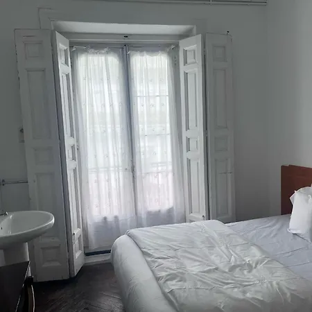 Alonso No Limit Guest house Madrid