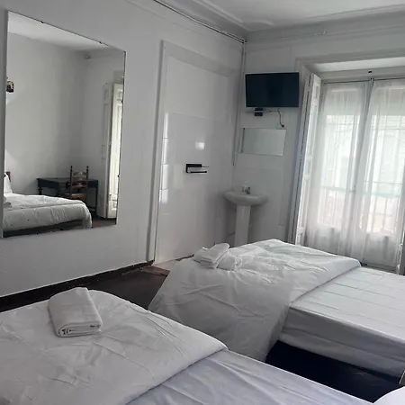 Guest house Alonso No Limit *