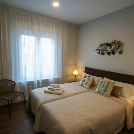 Con Terraza A Gran Via Y Palacio Real Apartamento *