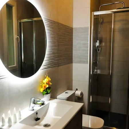 Apartamento Con Terraza A Gran Via Y Palacio Real Madrid