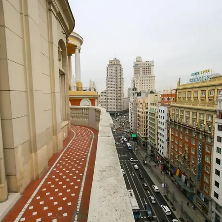 Con Terraza A Gran Via Y Palacio Real Apartment *