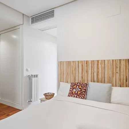 Apartment Con Garaje En Ensanche De Vallecas *